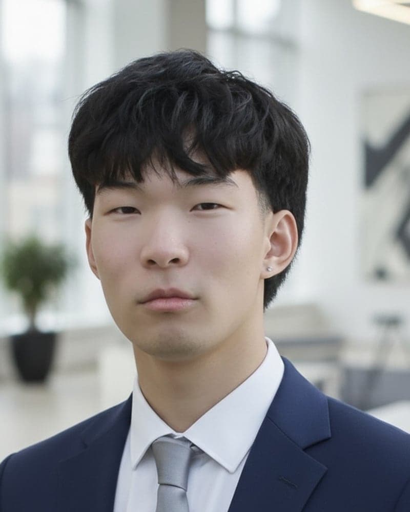 Portrait of Abe Kuk, CTO and co-founder of Levay